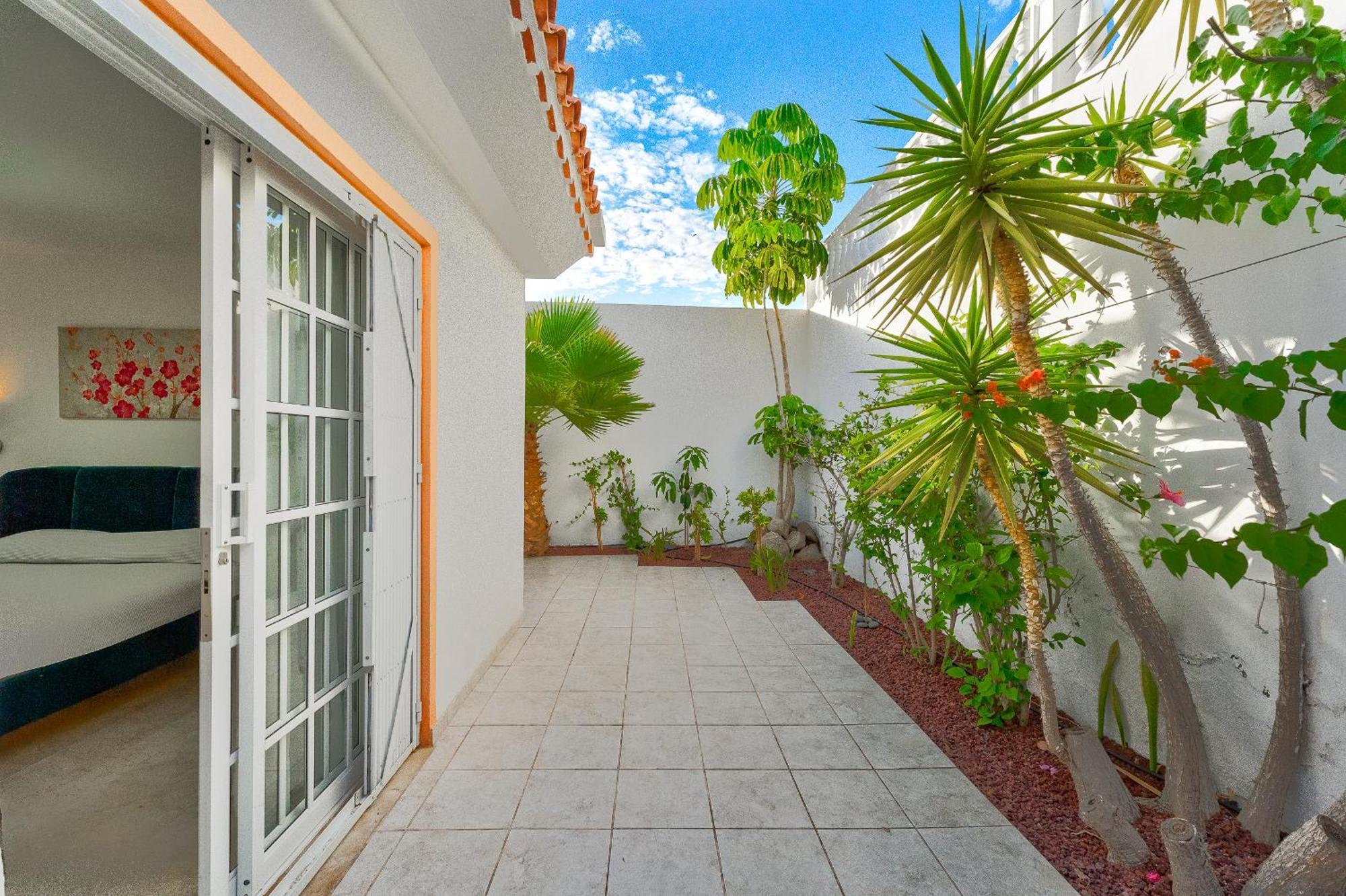 Marvelous Holiday Home - Villa La Caleta Costa Adeje  Exterior photo