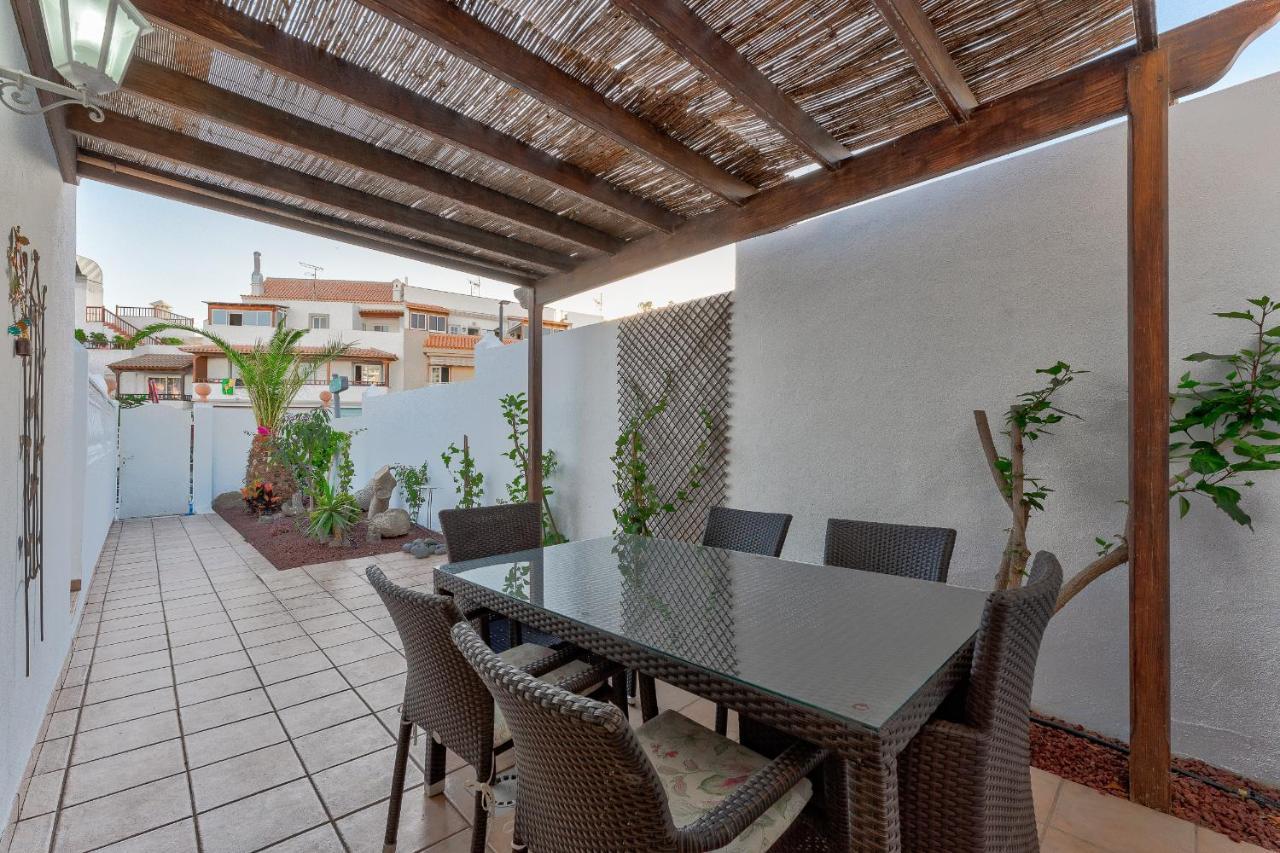 Marvelous Holiday Home - Villa La Caleta Costa Adeje  Exterior photo